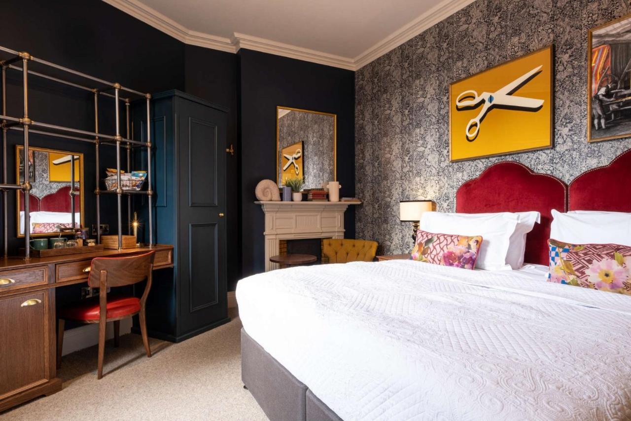 Spread Eagle Hotel London Exterior photo