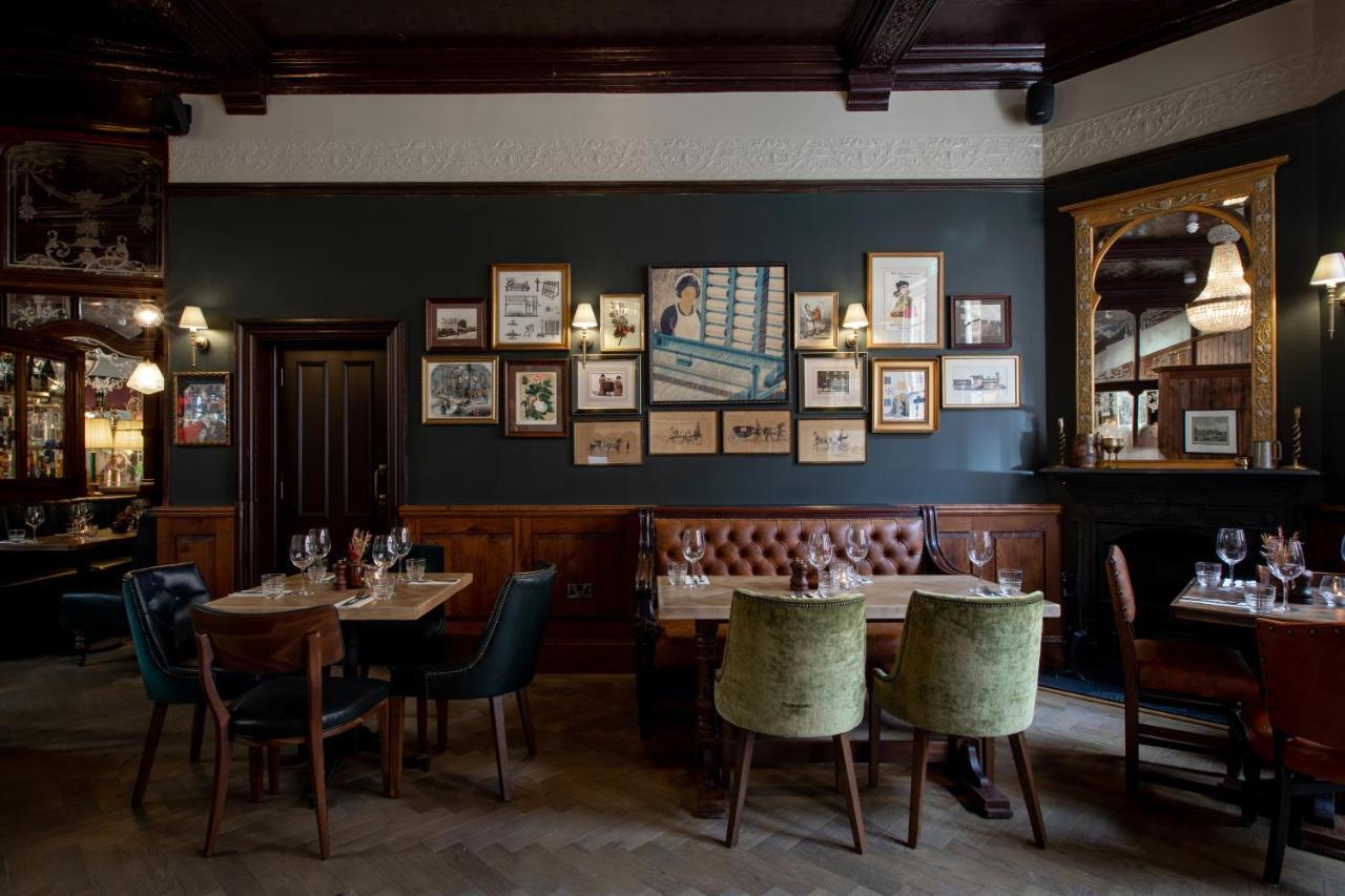 Spread Eagle Hotel London Exterior photo